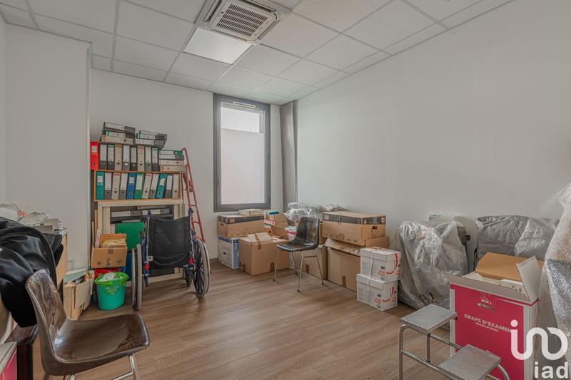 Local commercial - 112 m²