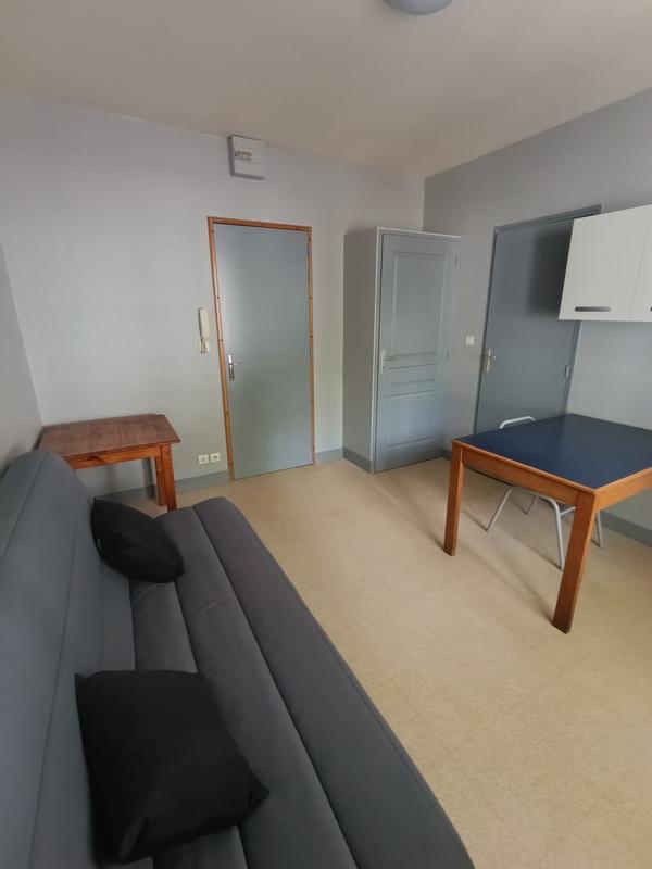 Appartement - 16 m² - 1 pièce