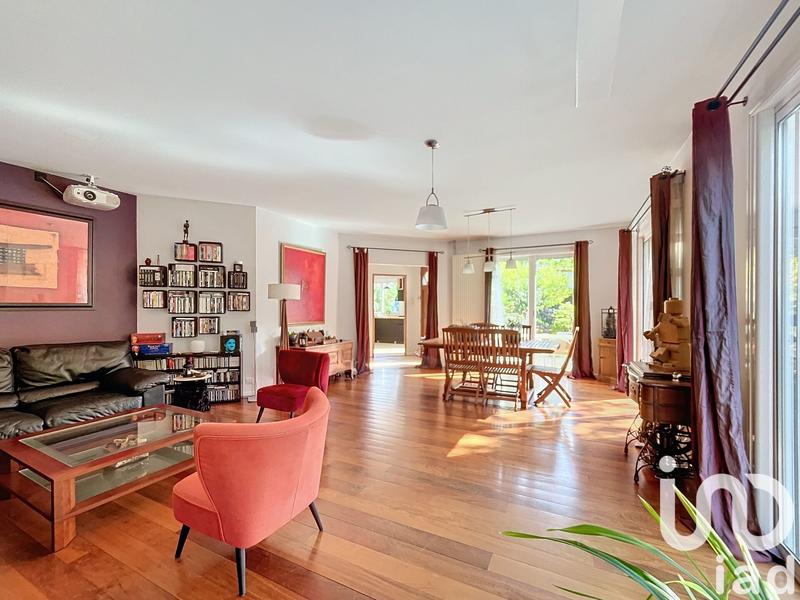 Maison - 170 m² - 6 pièces