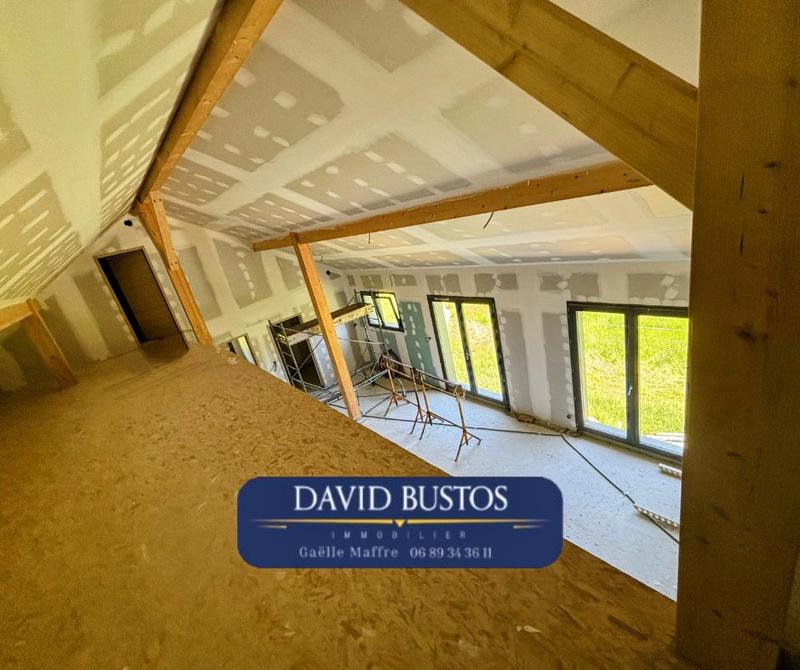 Maison - 98 m² - 4 pièces