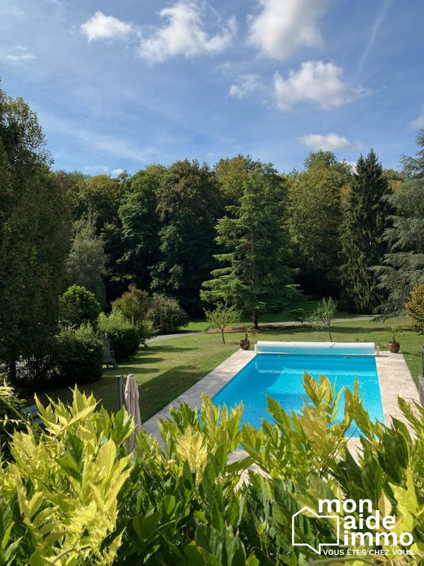 Maison ancienne - 275 m² - 7 pièces