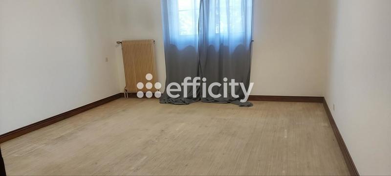 Maison - 190 m² - 5 pièces