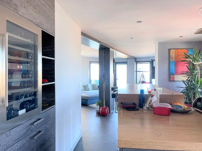 Appartement - 134 m² - 8 pièces