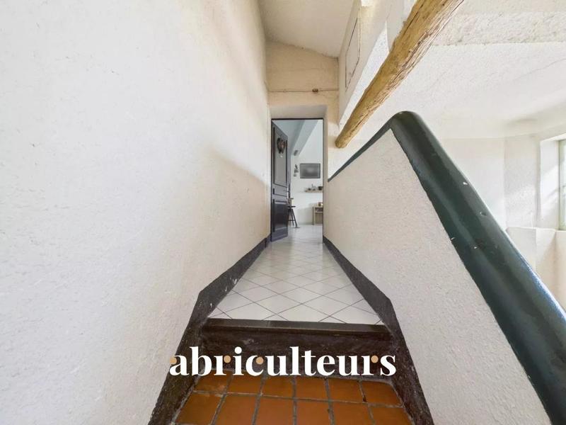 Appartement - 68 m² - 4 pièces