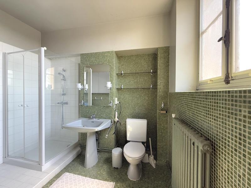 Maison - 372 m² - 10 pièces