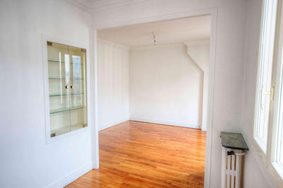 Appartement - 106 m² - 5 pièces