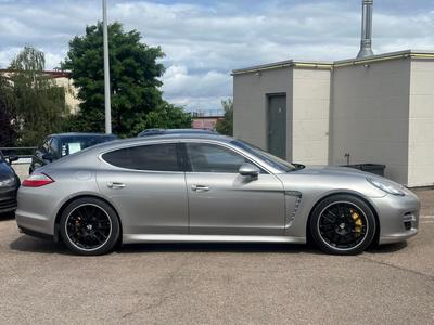 Porsche Panamera 4.8 V8 500 Turbo