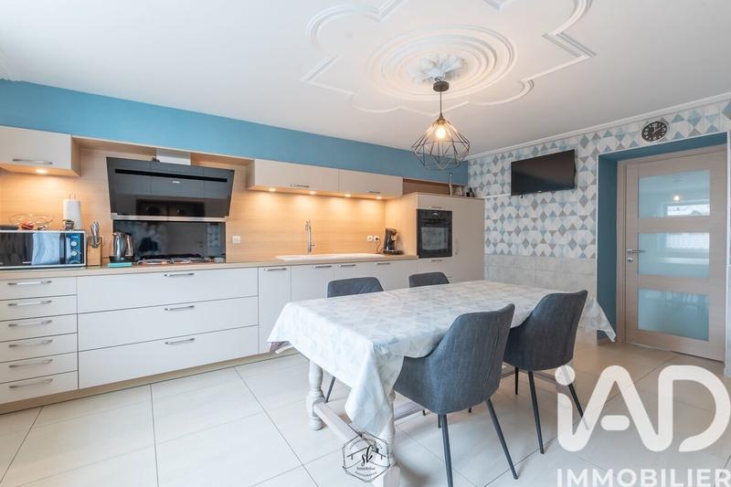 Maison - 138 m² - 6 pièces