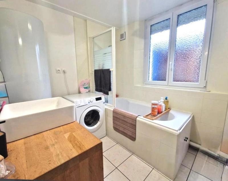 Maison - 83 m² - 4 pièces