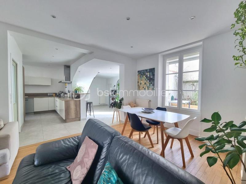 Maison de ville - 155 m² - 5 pièces