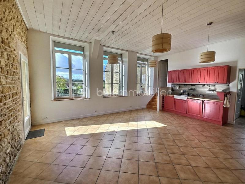 Maison - 113 m² - 4 pièces