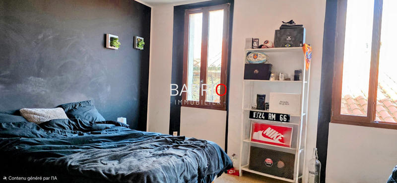 Maison traditionnelle - 300 m² - 16 pièces