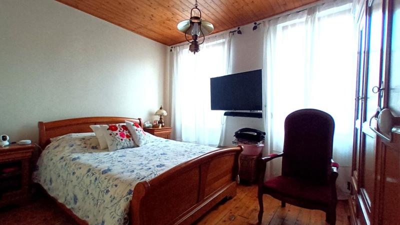 Maison - 147 m² - 6 pièces