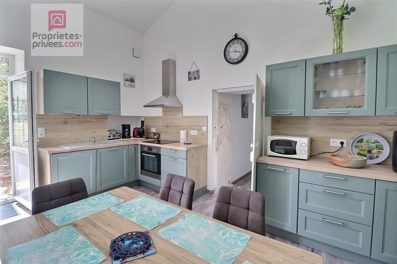 Propriété - 265 m² - 8 pièces