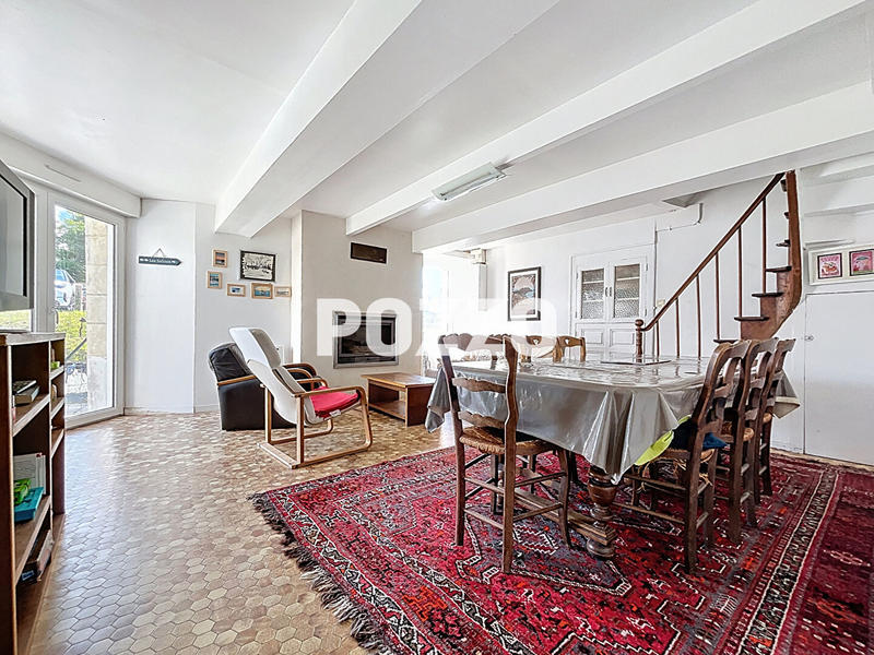 Maison - 125 m² - 8 pièces