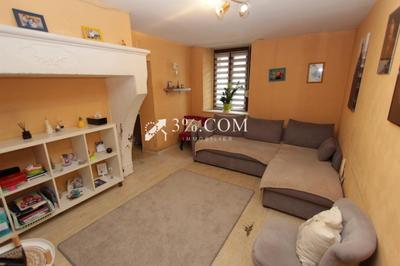 Maison - 243 m² - 10 pièces