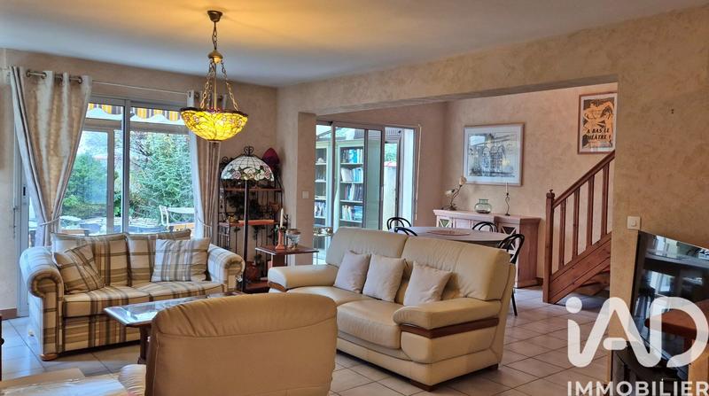 Maison - 102 m² - 4 pièces