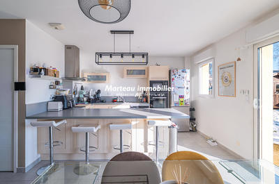 Maison - 88 m² - 4 pièces