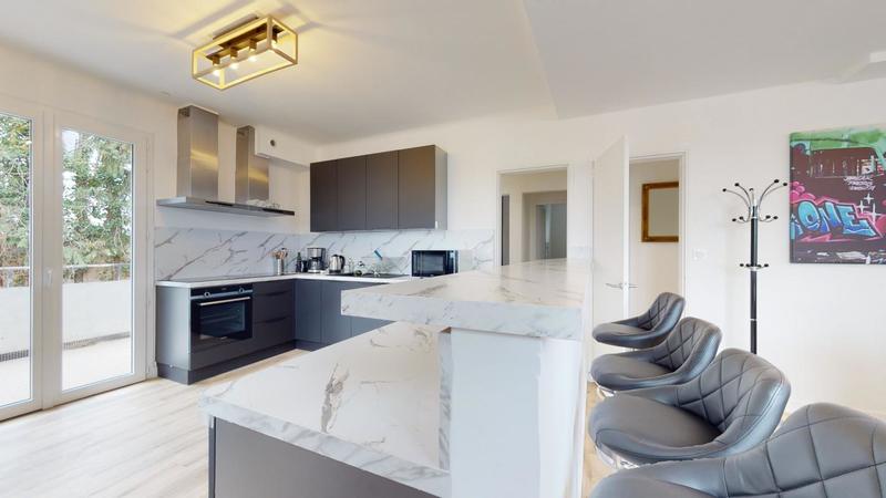 Appartement - 300 m²