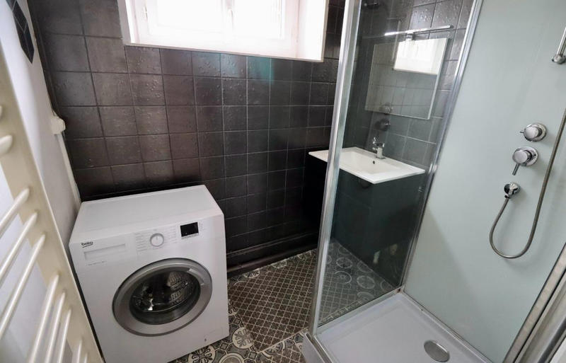 Immeuble - 200 m² - 5 pièces