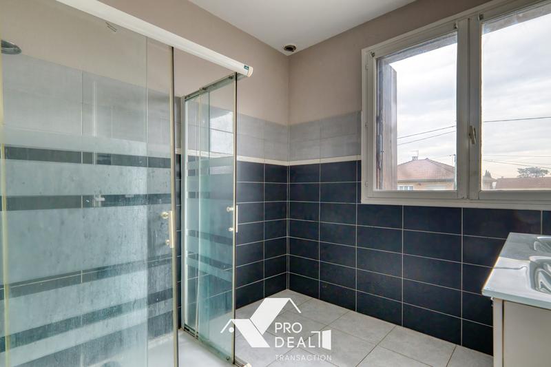 Maison - 138 m² - 6 pièces