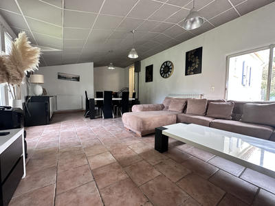 Maison - 135 m² - 6 pièces