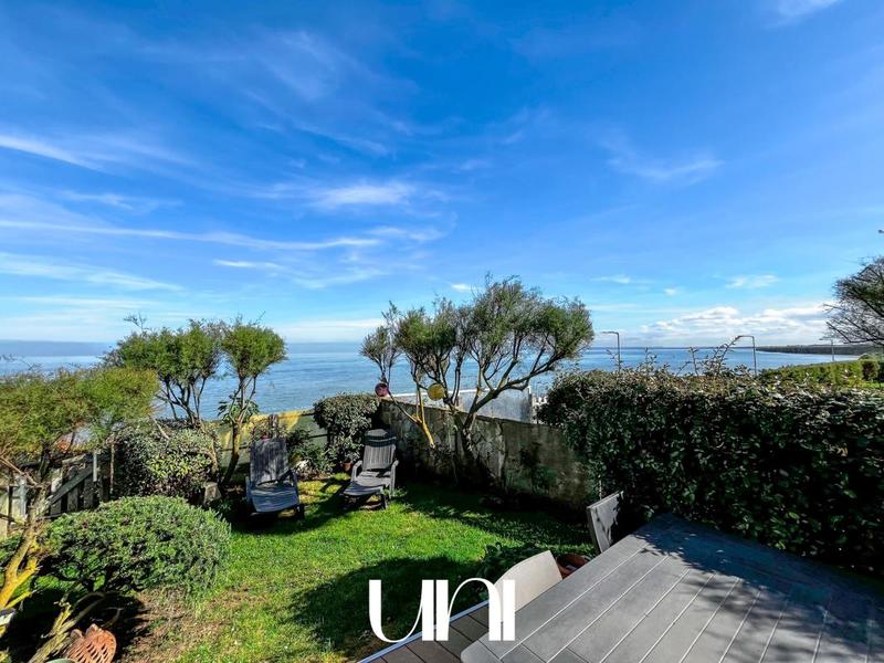 Maison - 237 m² - 7 pièces