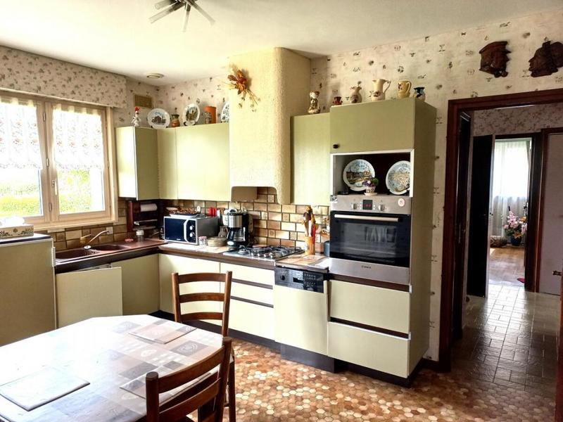 Maison - 154 m² - 9 pièces