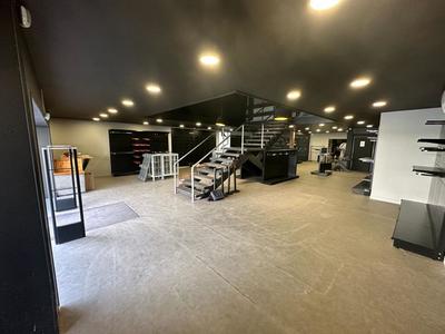 Local commercial - 700 m²