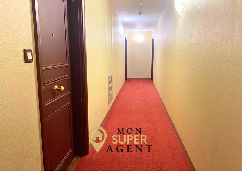 Appartement - 80 m² - 4 pièces