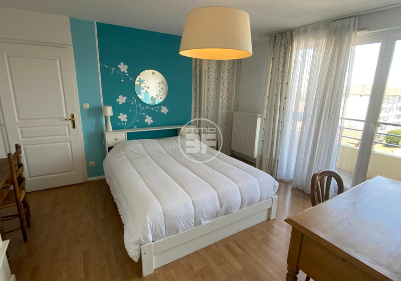 Appartement - 125 m² - 5 pièces