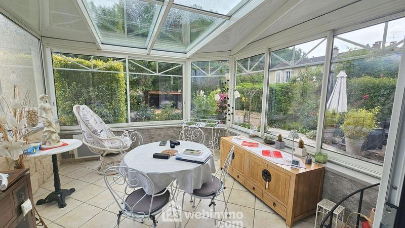 Maison - 121 m² - 6 pièces