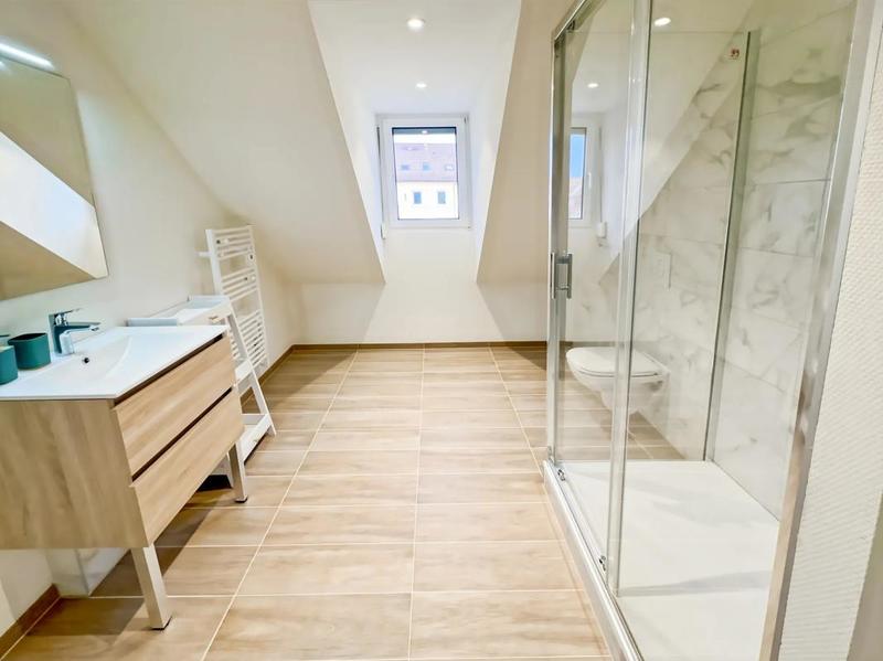 Maison - 158 m² - 10 pièces