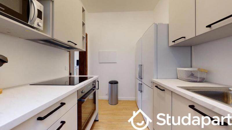 Chambre - 9 m² - 1 pièce