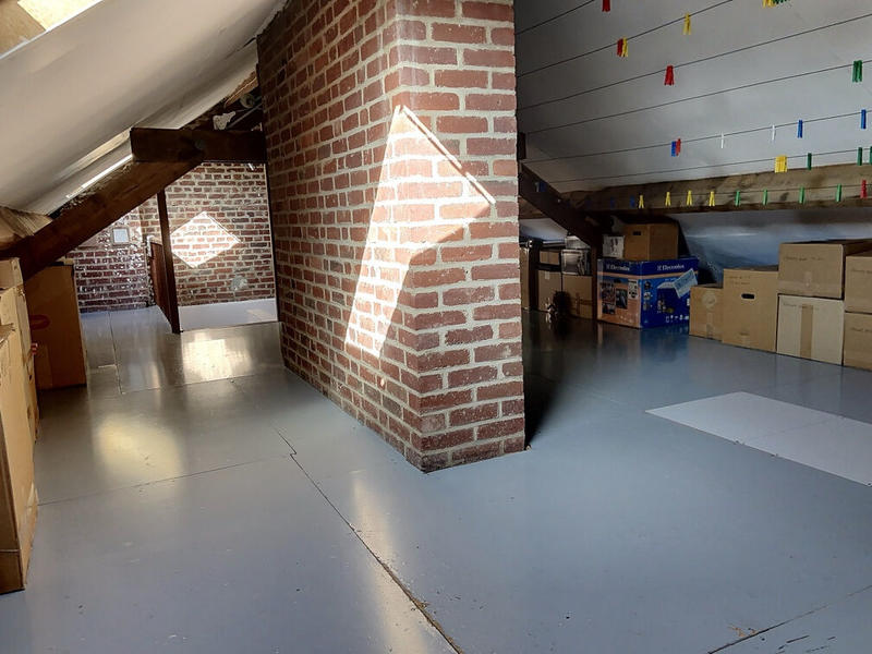 Maison - 106 m² - 8 pièces