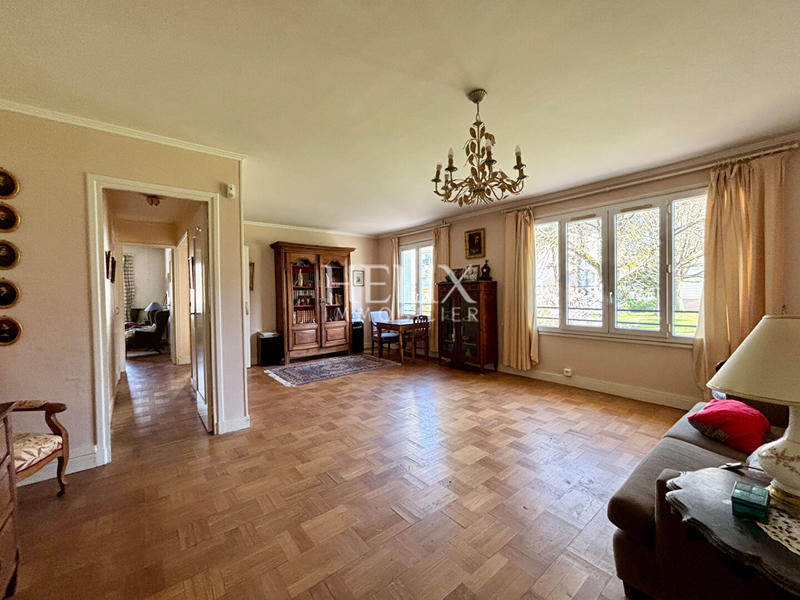 Appartement - 175 m² - 7 pièces