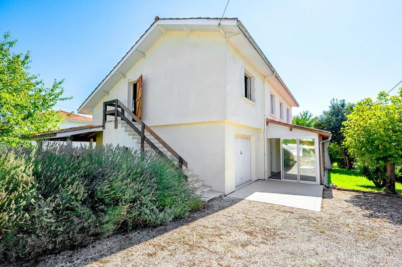Maison - 147 m² - 7 pièces