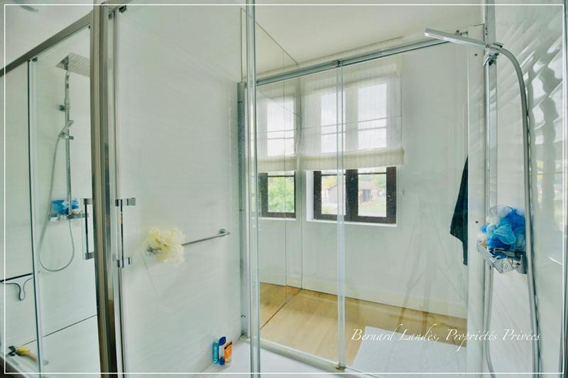 Maison - 184 m² - 7 pièces