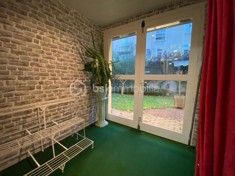 Maison de ville - 152 m² - 9 pièces