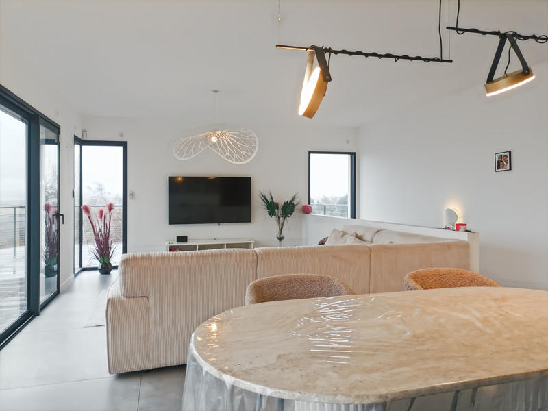 Maison - 170 m² - 5 pièces