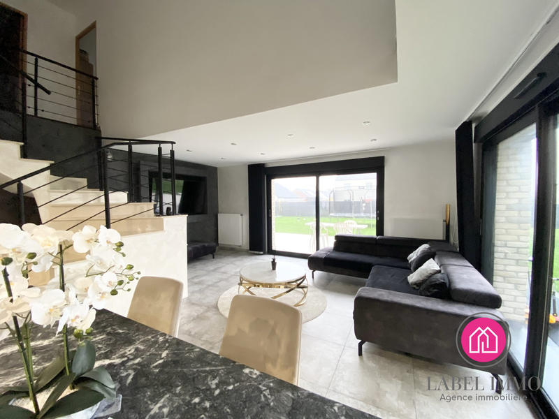 Maison contemporaine - 153 m² - 5 pièces