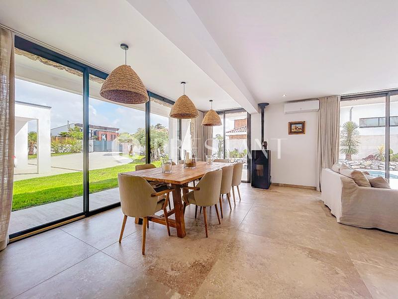 Maison - 160 m² - 5 pièces