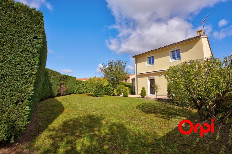 Maison - 96 m² - 4 pièces