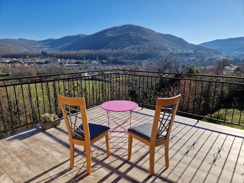 Maison - 139 m² - 4 pièces