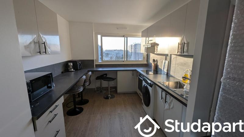 Chambre - 10 m² - 1 pièce