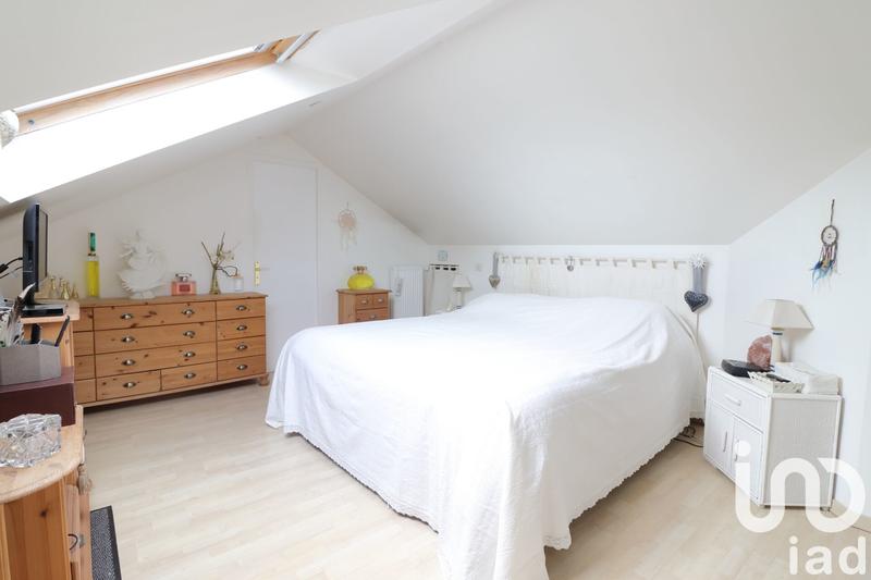 Maison - 178 m² - 9 pièces