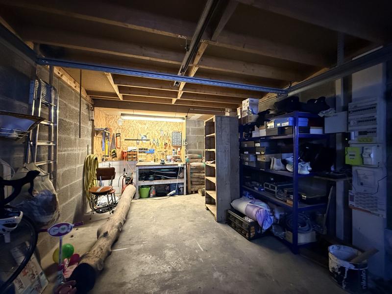 Maison traditionnelle - 118 m² - 8 pièces