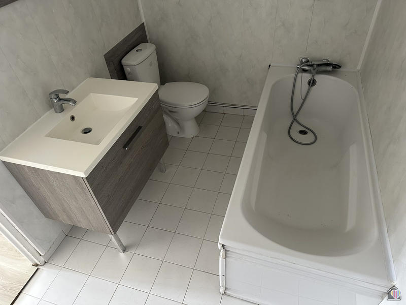 Maison - 102 m² - 4 pièces