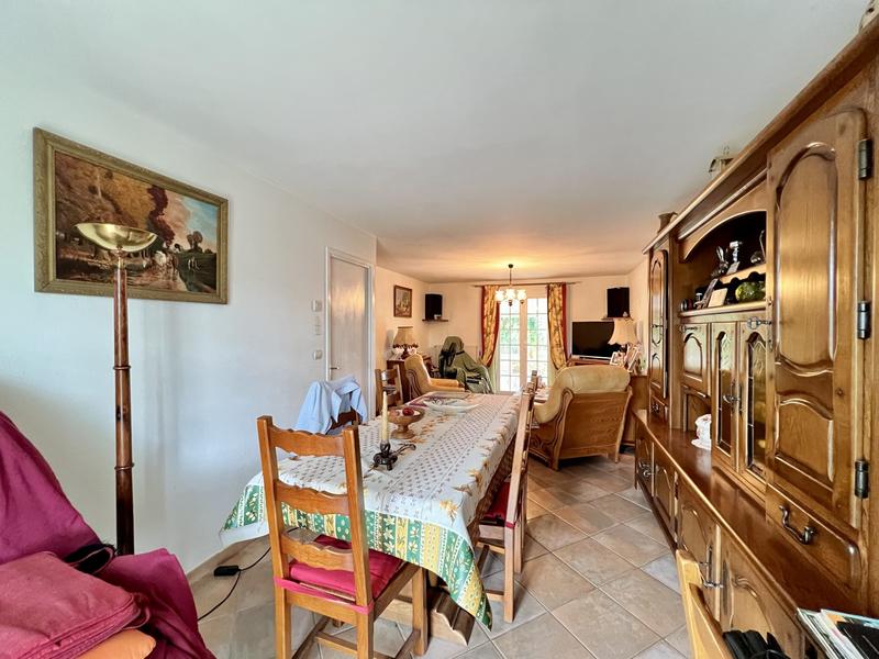 Maison - 110 m² - 4 pièces