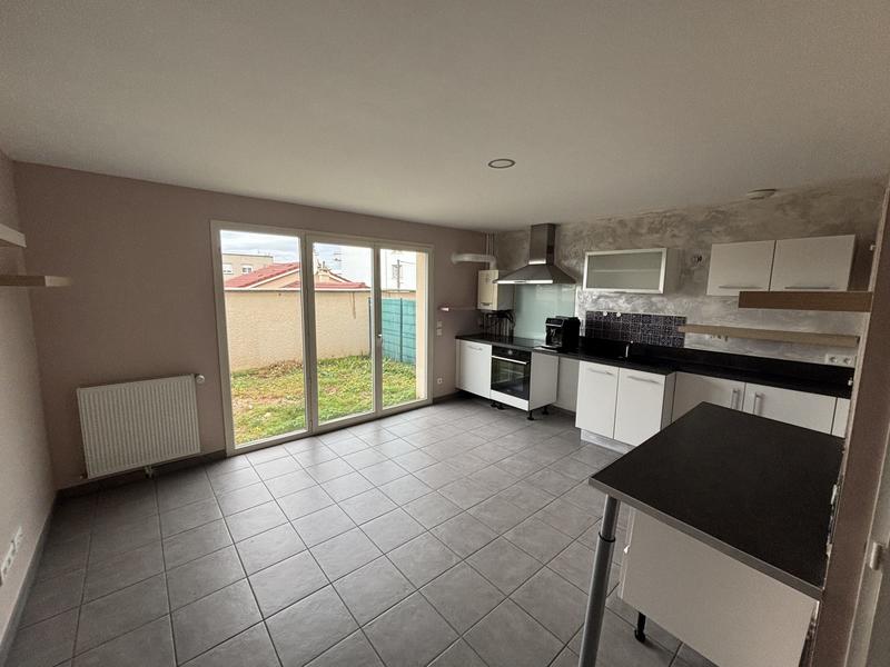 Maison - 79 m² - 3 pièces